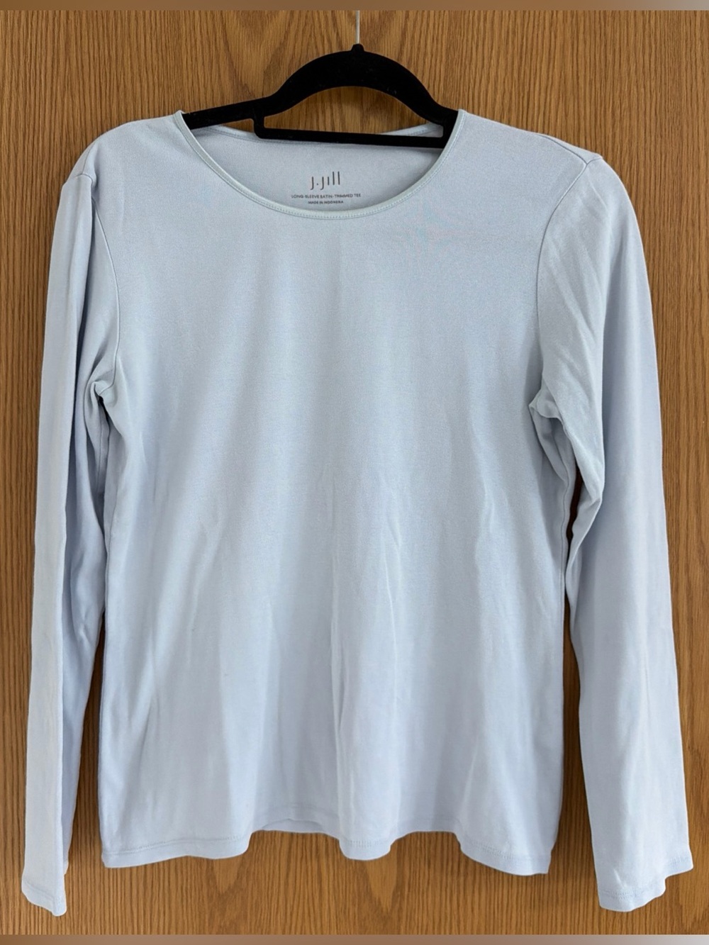 J Jill Satin Trimmed Long Sleeve Tee Women’s S Powder Blue 100% Cotton Top